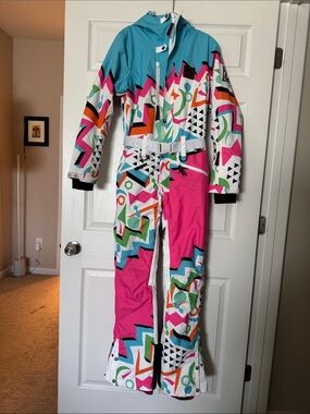 Women’s multi color retro style ski suit